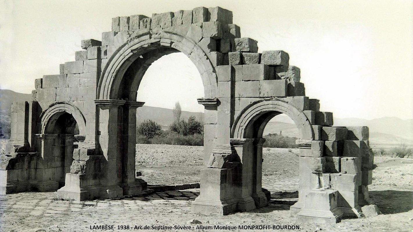 1- Lambese 1938. Arc de Septime-Severe.JPG